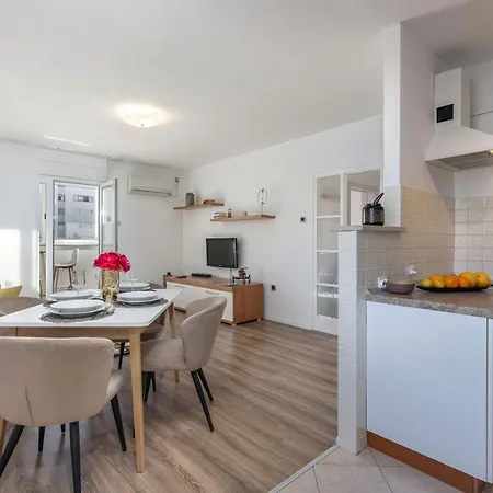 Apartment In Rijeka